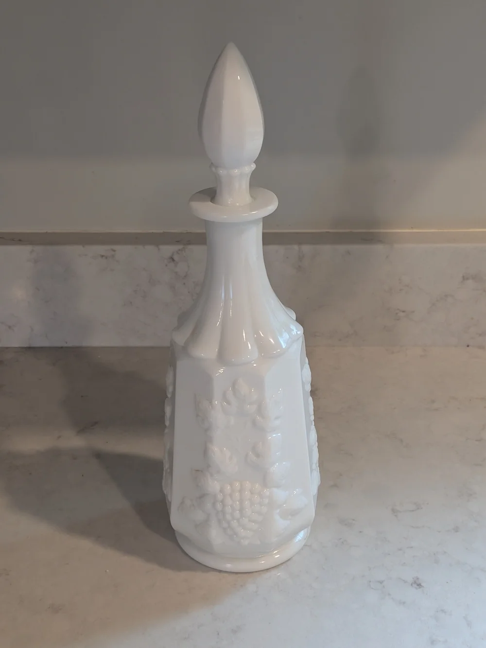 Vintage 2007s White Milk Glass Decanter 13